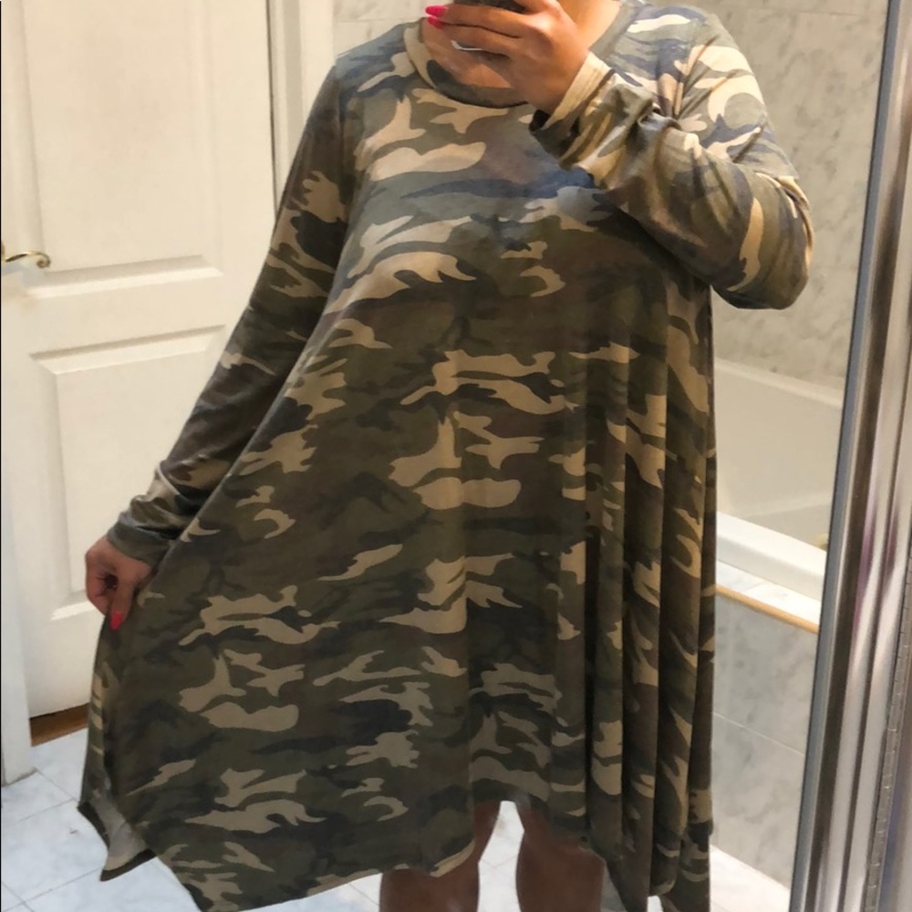 Last 1! OLIVE CAMOUFLAGE PLUS SIZE DRESS - Picture 5 of 7